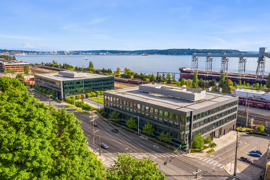 More Photos Of 635 Elliott Ave W, Seattle Office For Lease