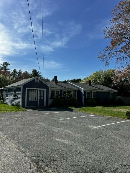 More Photos Of 368 Main St, Plympton Freestanding For Sale