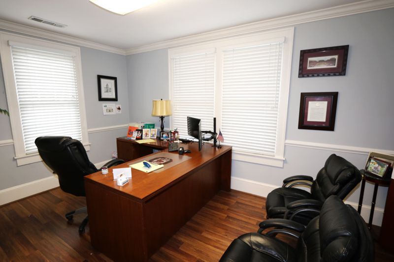 More Photos Of 1320 W Poinsett St, Greer Office For Lease