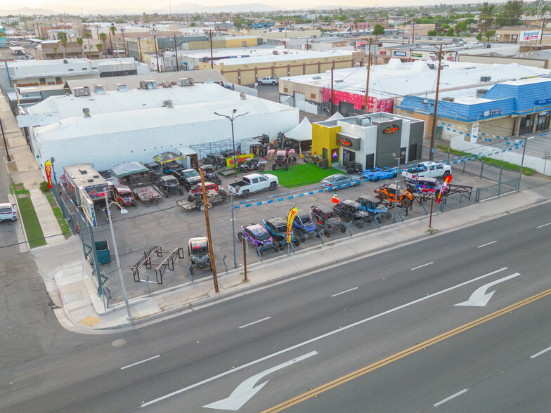 Primary Photo Of 412 W State St, El Centro Storefront For Sale