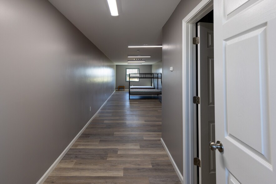 More Photos Of 2720 Section Line rd, Union City Office For Sale