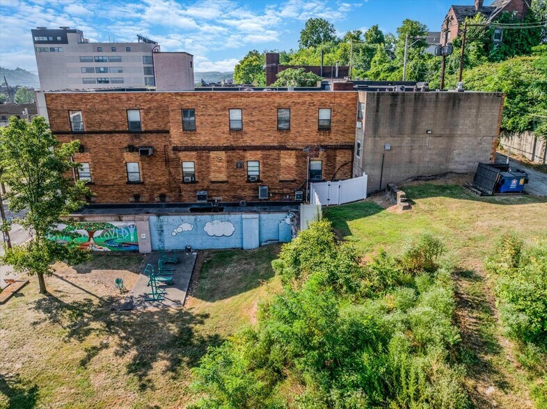 More Photos Of 723 Braddock Ave, Braddock Office For Sale
