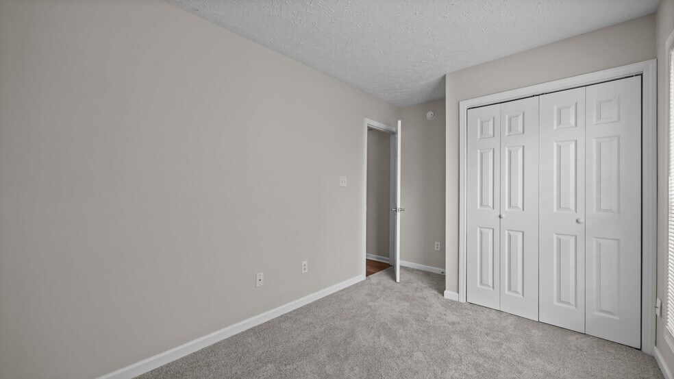 More Photos Of 624 S Williamson Ave, Elon Apartments For Sale