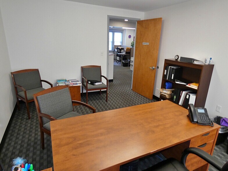 More Photos Of 2495 Elmwood Ave, Buffalo Office For Sale