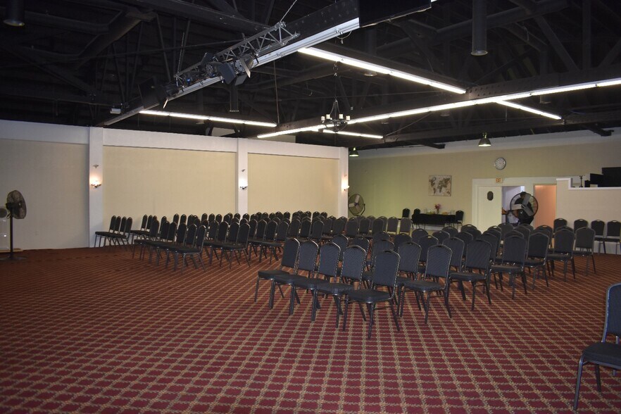 More Photos Of 1150 E Compton Blvd, Compton Auto Repair For Sale