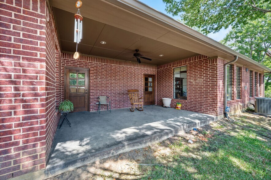 More Photos Of 1117 Glade Rd, Colleyville Medical For Sale