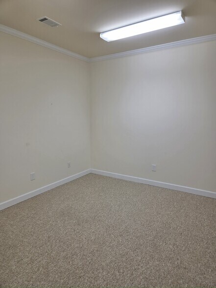 More Photos Of 1875 Old Alabama Rd, Roswell Office For Lease