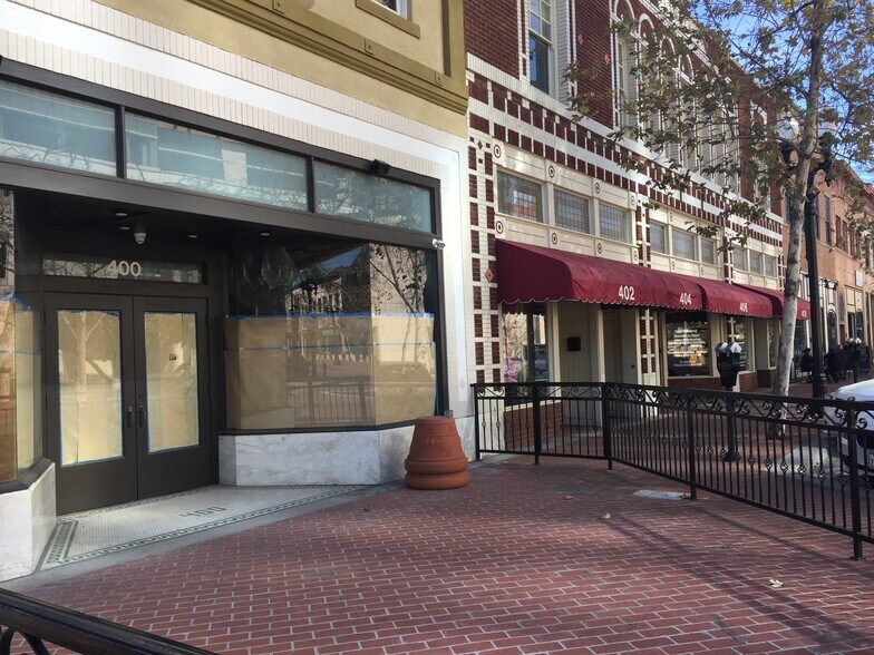 More Photos Of 402-404 W 4th St, Santa Ana Office For Lease