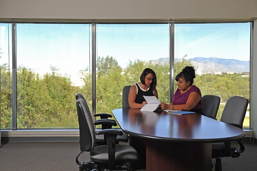 More Photos Of 9070 S Rita Rd, Tucson Unknown For Lease