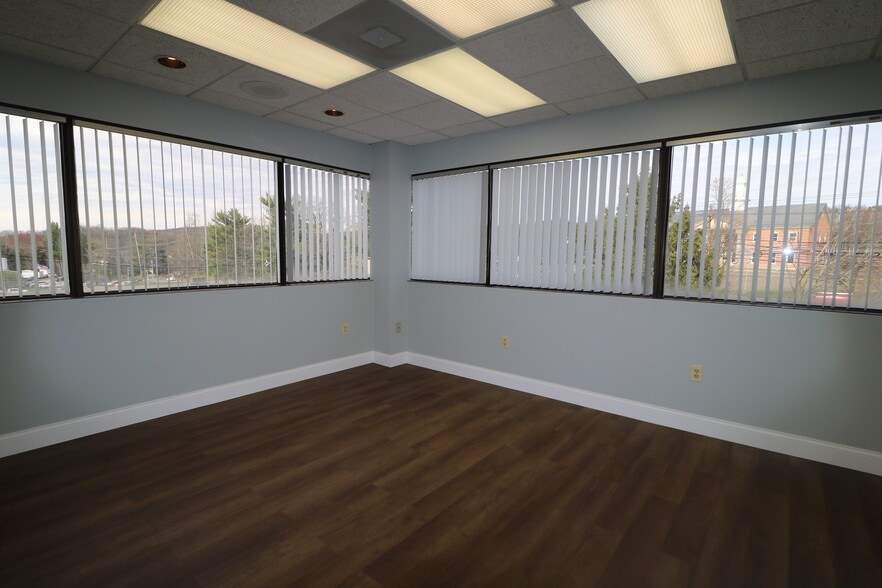 More Photos Of 401 Hamburg Turnpike, Wayne Medical For Sale