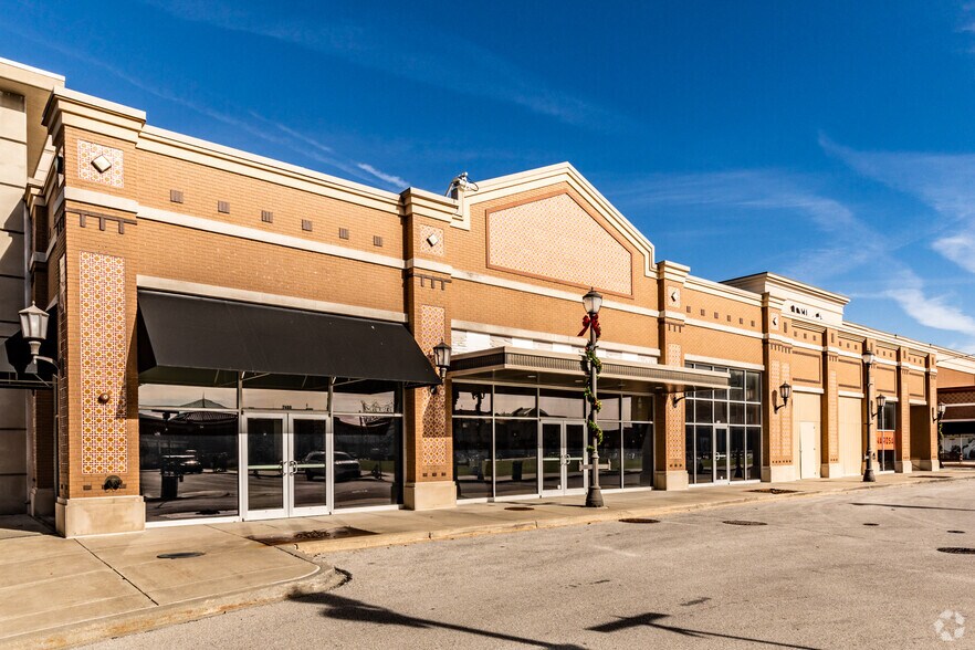 More Photos Of 7200 NW 86th St, Kansas City Unknown For Lease