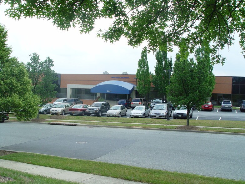 More Photos Of 8003-8039 Laurel Lakes Ct, Laurel Light Distribution For Lease