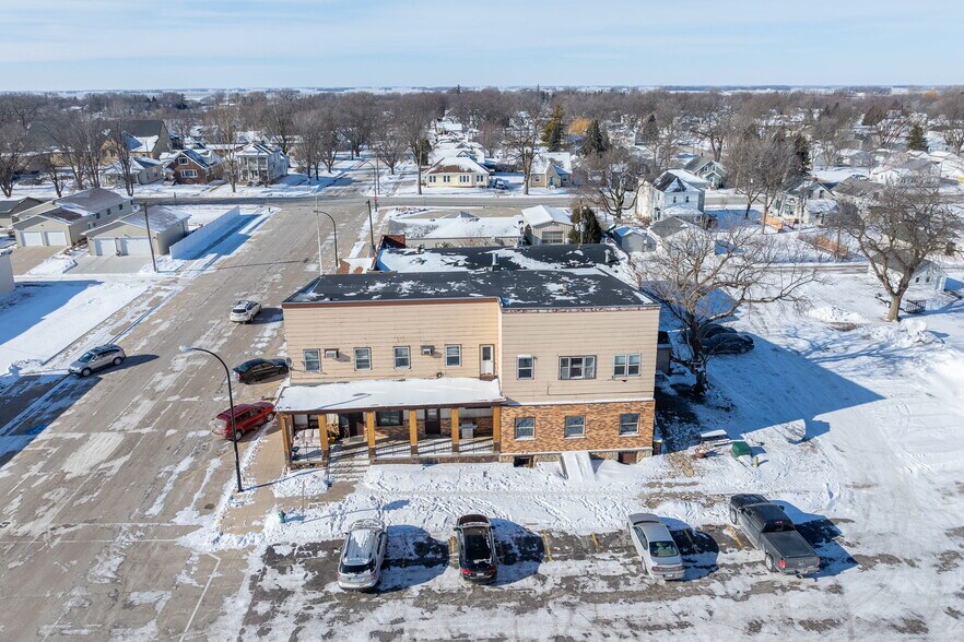 More Photos Of 10 1st Ave NW, Wells Multifamily For Sale