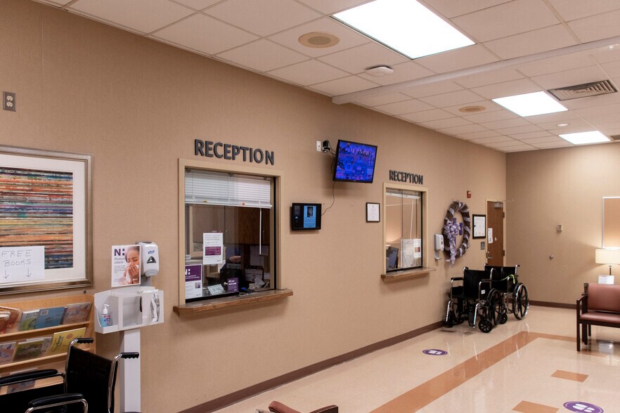 More Photos Of 1035 Lincolnton Rd, Salisbury Medical For Sale