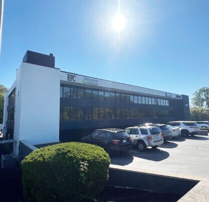 More Photos Of 6785 Telegraph Rd, Bloomfield Hills Office For Lease