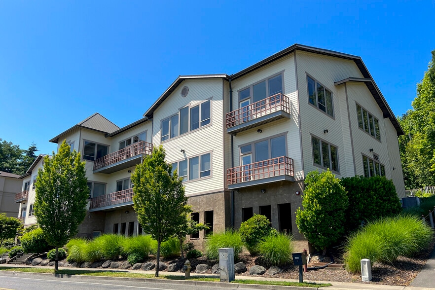 More Photos Of 1115 W Bay Dr NW, Olympia Loft Creative Space For Lease