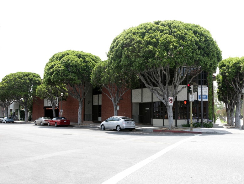More Photos Of 2600 Mission St, San Marino Medical For Lease