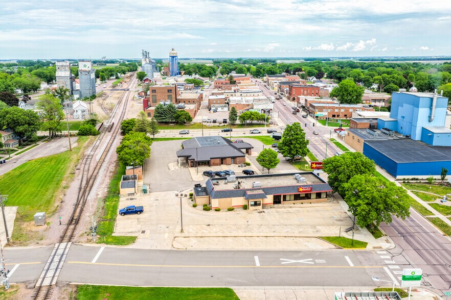 More Photos Of 320 Main St W, Sleepy Eye Fast Food For Sale