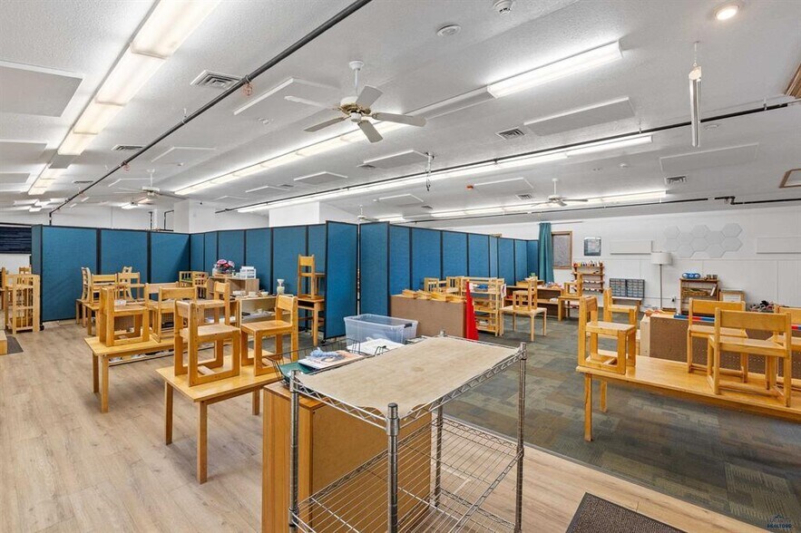 More Photos Of 4021 Range Rd, Rapid City Schools For Sale