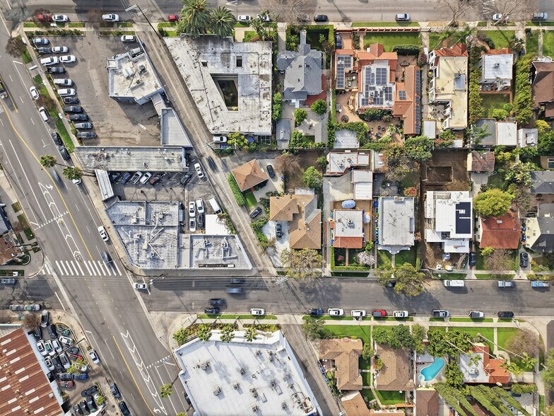 More Photos Of 10714 Valley Spring Ln, North Hollywood Apartments For Sale