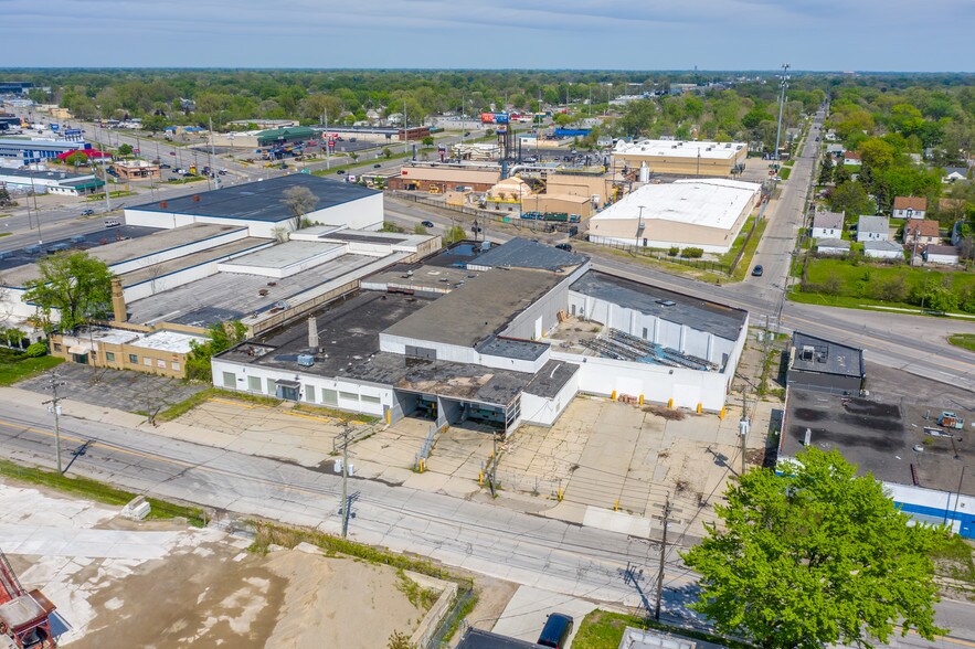 20530 Hoover Rd, Detroit, MI 48205 Warehouse For Sale