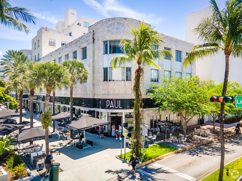 More Photos Of 420 Lincoln Rd, Miami Beach Loft Creative Space For Lease