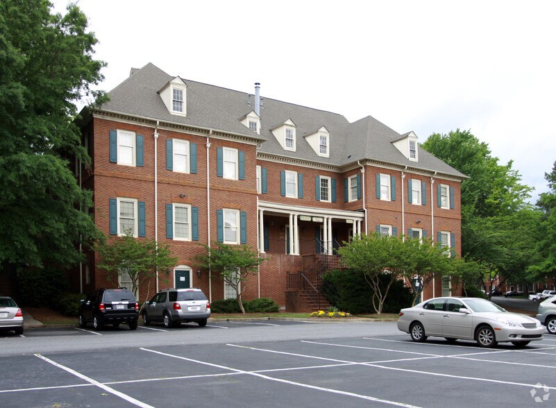 Primary Photo Of 3562 Habersham At Northlake, Tucker Office For Lease