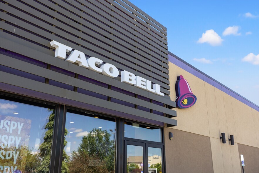 More Photos Of 632 N Overland Ave, Burley Fast Food For Sale