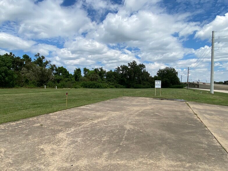 More Photos Of Hwy 90, Richmond Land For Sale