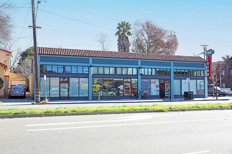 Primary Photo Of 2495 Sacramento St, Berkeley Freestanding For Lease