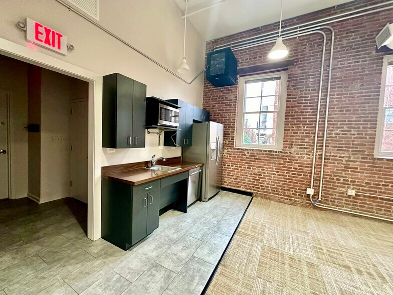 More Photos Of 209 West St, Annapolis Office For Lease