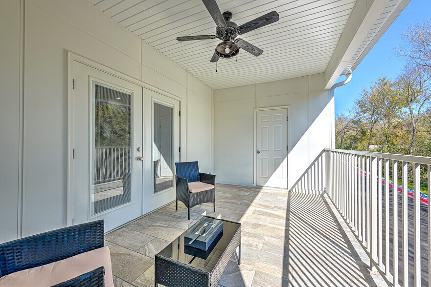 More Photos Of 1512 S Razorback Rd, Fayetteville Apartments For Sale