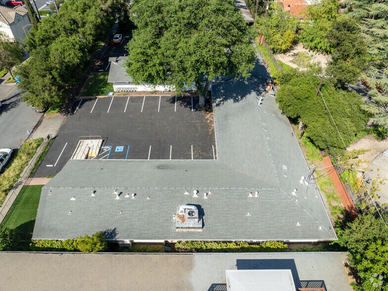 More Photos Of 51 Renato Ct, Redwood City Medical For Lease