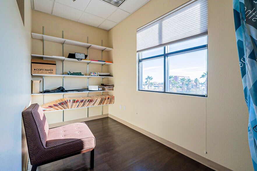 More Photos Of 7175 N Durango Dr, Las Vegas Medical For Lease