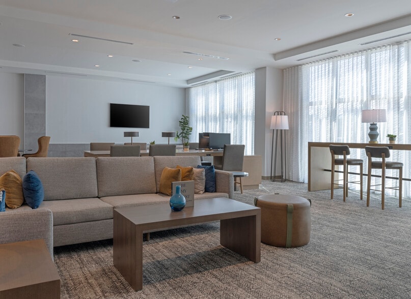 More Photos Of 50 Ponce de Leon St, Miramar Beach Hotel For Sale