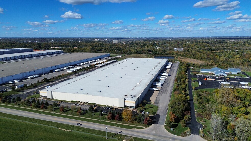 More Photos Of 1151 E Laraway Rd, Joliet Distribution For Lease