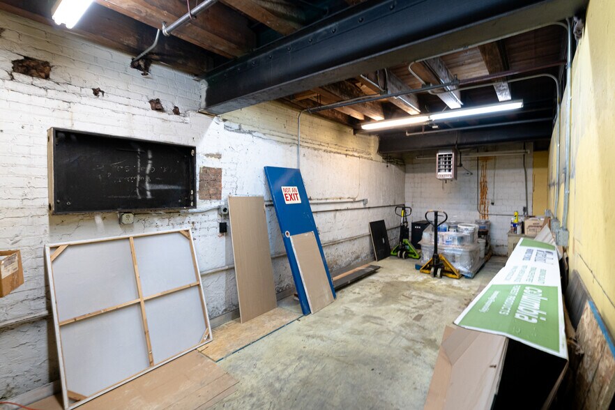 More Photos Of 2201-2235 W 110th St, Cleveland Warehouse For Lease