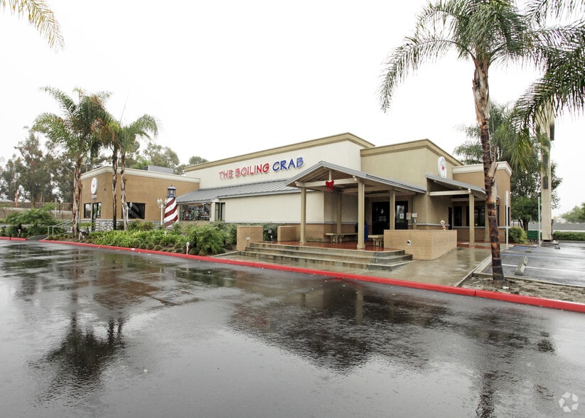 More Photos Of 18902 E Gale Ave, Rowland Heights Restaurant For Lease
