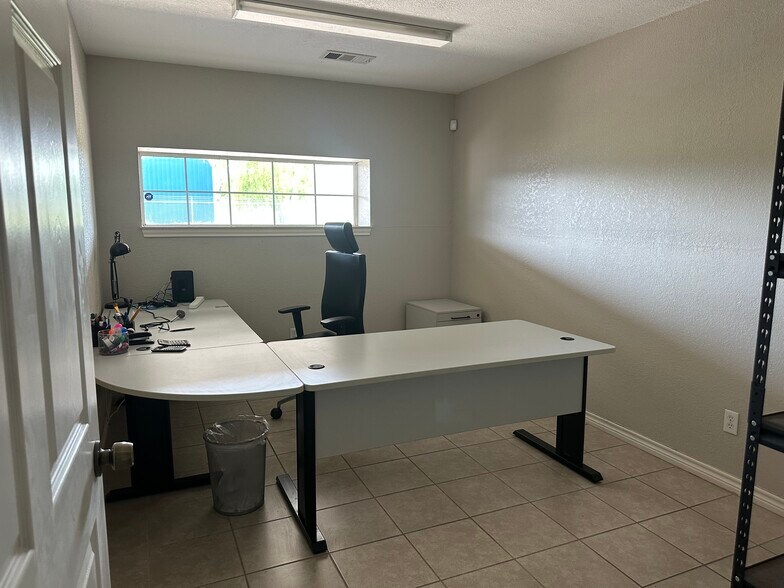 More Photos Of 12630 US-59, Splendora Industrial For Lease
