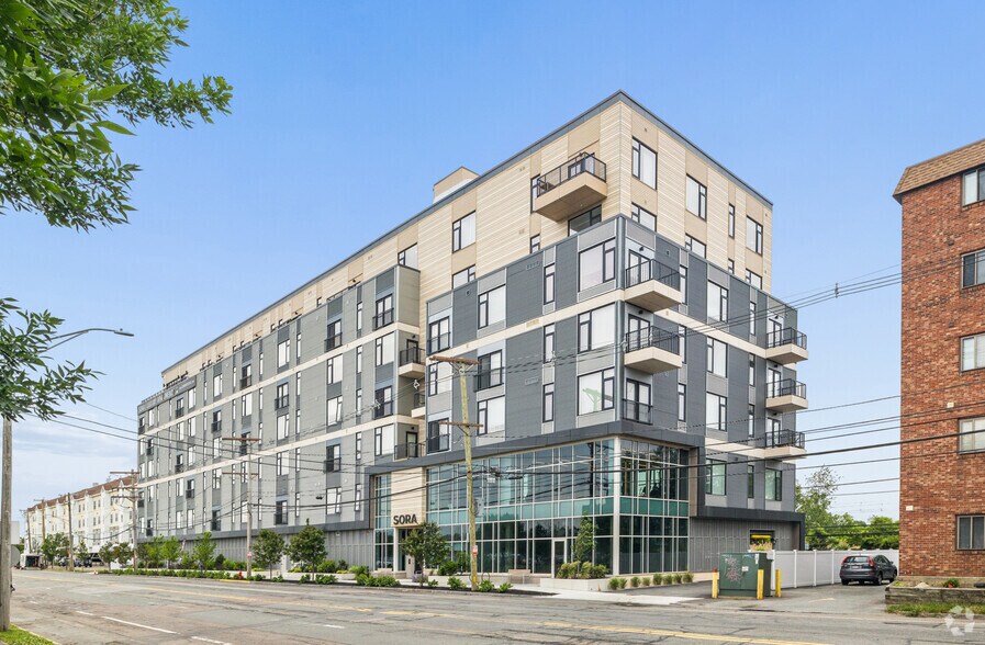 Primary Photo Of 93 Bennington St, Revere Apartments For Lease