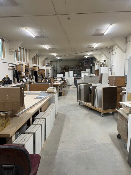 More Photos Of 2911 E Boone Ave, Spokane Service For Sale