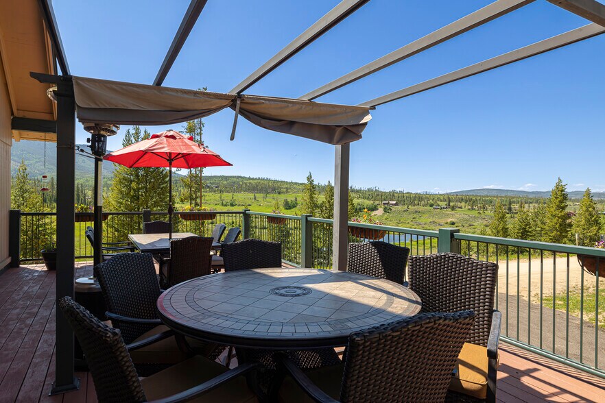 More Photos Of 425 County Road 5001, Fraser Hotel For Sale