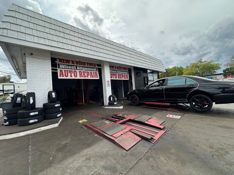 More Photos Of 2501 Sanford Ave, Sanford Auto Repair For Sale