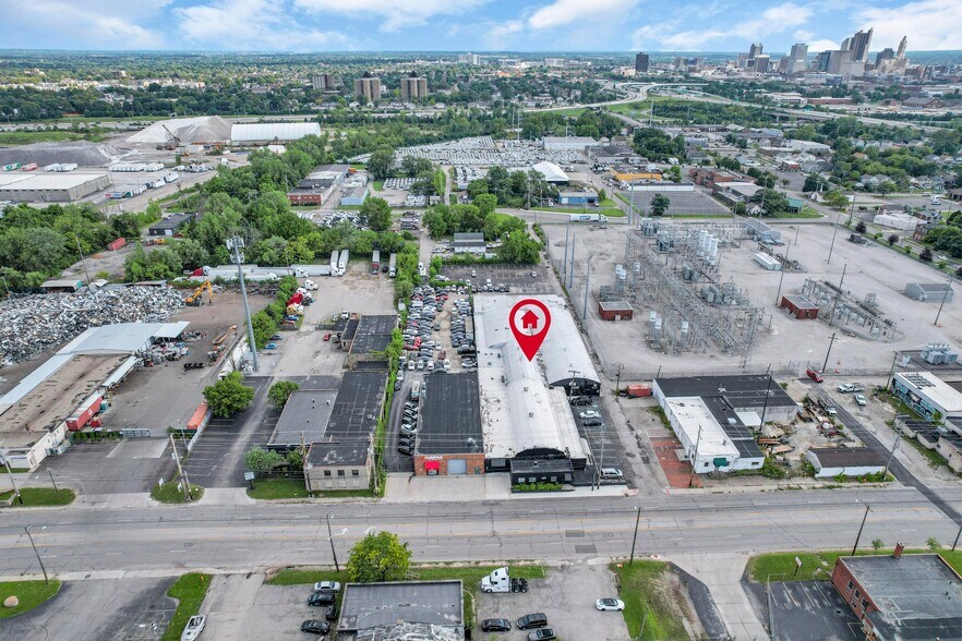 More Photos Of 1025 E Fifth Ave, Columbus Warehouse For Lease