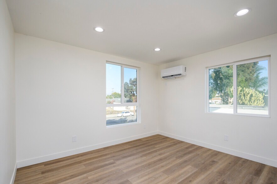 More Photos Of 5822 Gage Ave, Bell Gardens Apartments For Sale