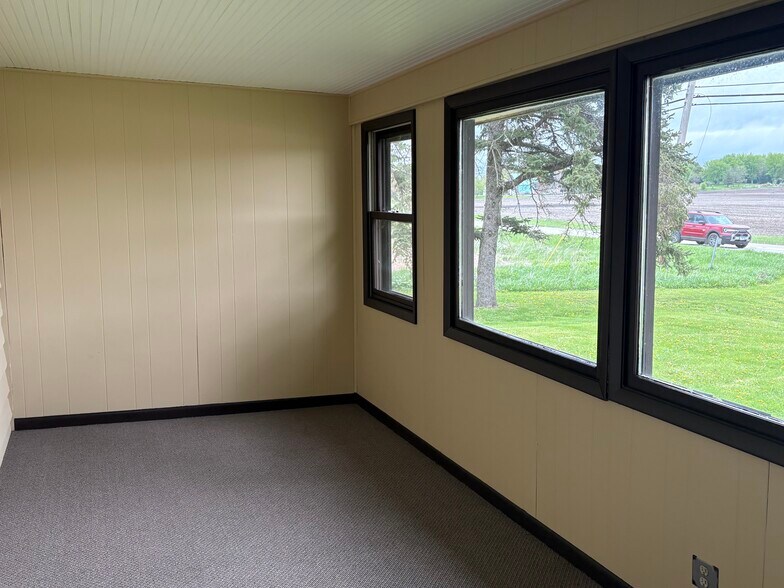 More Photos Of 1601 N IL Route 47, Woodstock Office For Sale