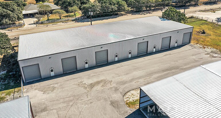 More Photos Of 5210 Straub Rd, College Station Warehouse For Lease
