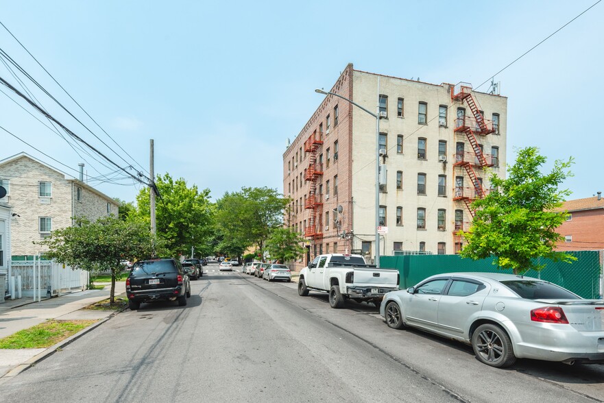 More Photos Of 2105 Blackrock Ave, Bronx Apartments For Sale