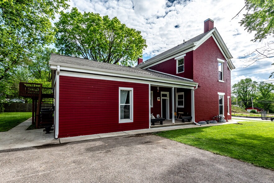 More Photos Of 320 N Mechanic St, Lebanon Multifamily For Sale