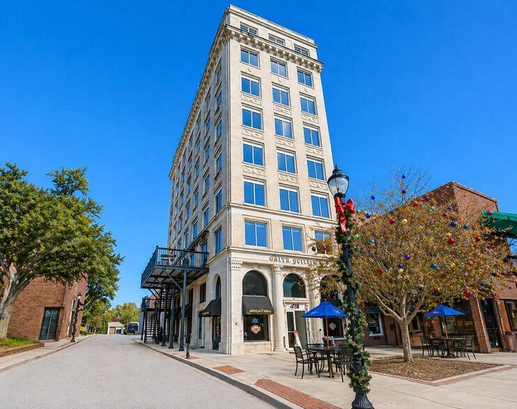 More Photos Of 327 Main St, Greenwood Office For Sale